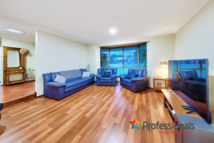 Fifth view of Homely house listing, 19 Venice Court, Dianella WA 6059