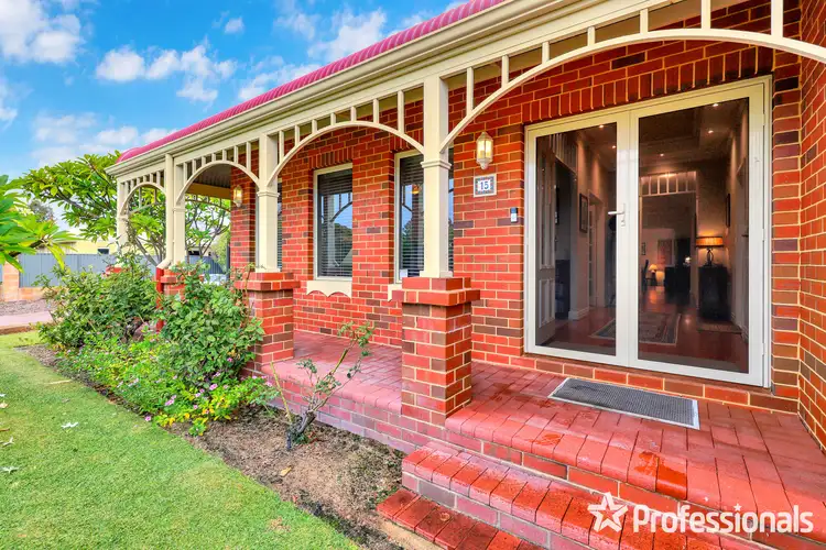 15 Silvershot Avenue, Harrisdale WA 6112