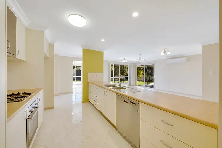 Sixth view of Homely house listing, 2/3 Hillview Place, New Auckland QLD 4680
