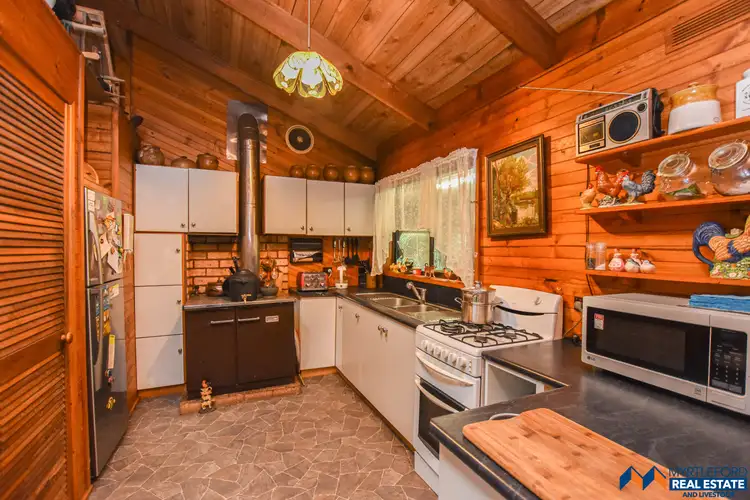 Fifth view of Homely house listing, 109 Whorouly-Bowmans Road, Whorouly VIC 3735