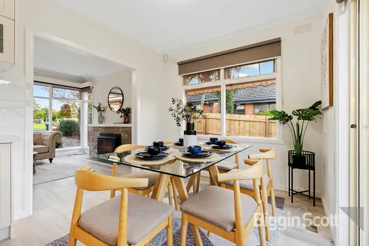 Fourth view of Homely unit listing, 1/11 Cambridge Drive, Glen Waverley VIC 3150