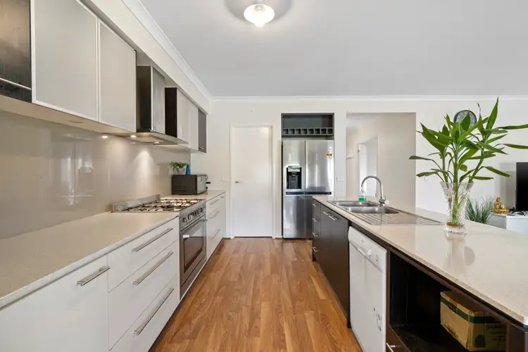 Fourth view of Homely house listing, 3 Avenview Drive, Narre Warren North VIC 3804