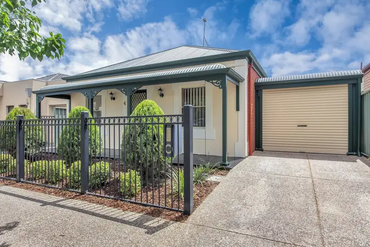 4 Avocet Drive, Mawson Lakes SA 5095