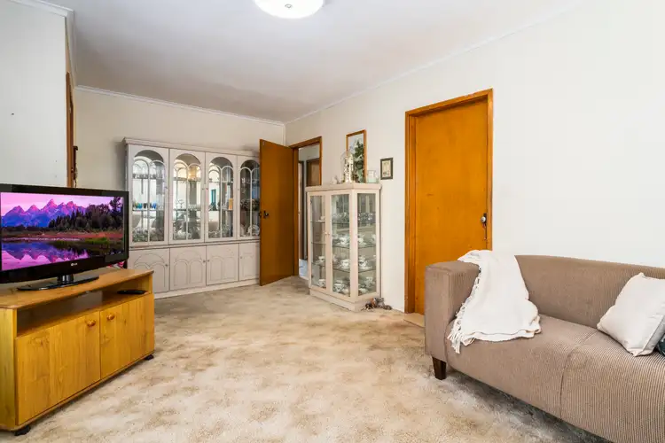 Fourth view of Homely house listing, 32 Morison Drive, Lurnea NSW 2170