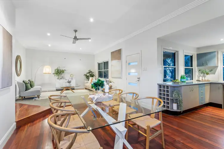 2B Mavor Street, Clontarf QLD 4019