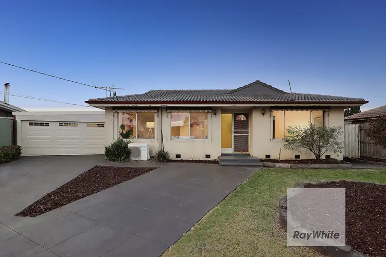 14 Allenby Place, Gladstone Park VIC 3043
