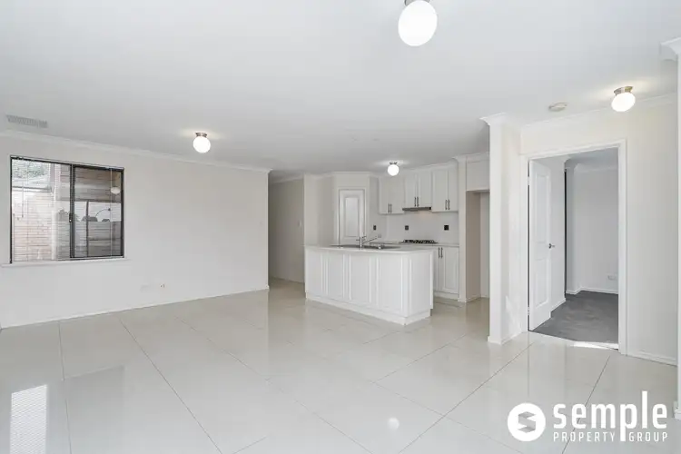 Fourth view of Homely house listing, 4/7 Bronzewing Link, Beeliar WA 6164