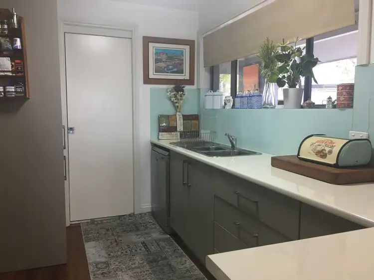 50 Kingfisher Circuit, Cams Wharf NSW 2281