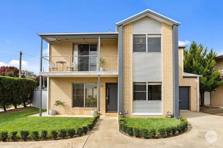 1/16 Skene Street, Kennington VIC 3550