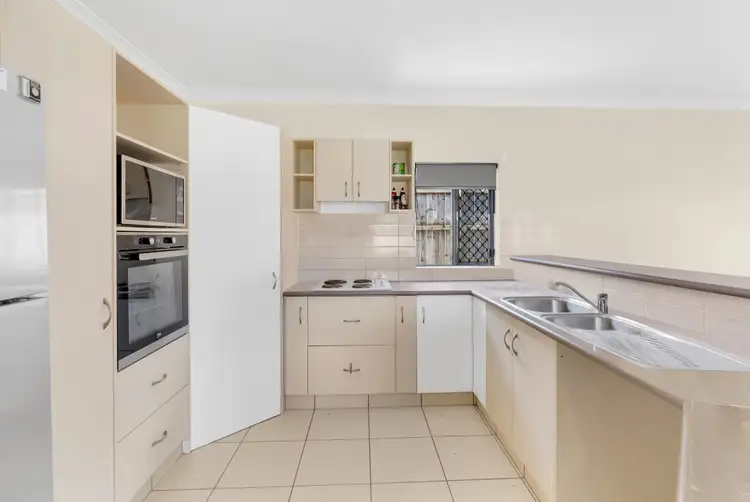 Seventh view of Homely house listing, 4 Guiness Close, White Rock QLD 4868