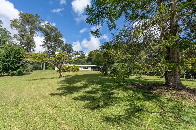 37 Gwandalan Road, Lake Macdonald QLD 4563