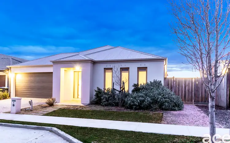 Second view of Homely house listing, 3 Jones Way, Williams Landing VIC 3027