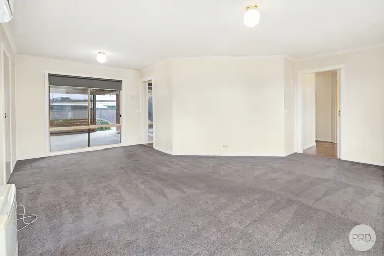 Fourth view of Homely house listing, 15 Matthew Court, Sebastopol VIC 3356