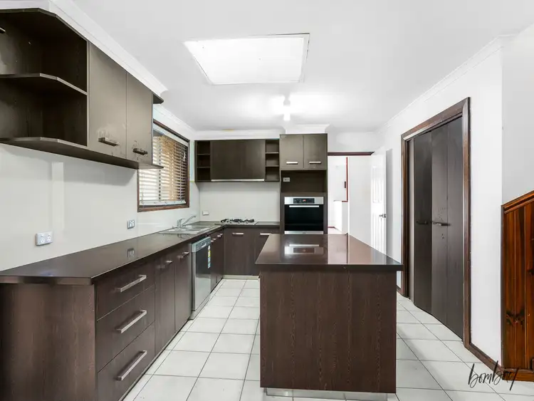 Main view of Homely house listing, 5 Newbold Avenue, Craigieburn VIC 3064