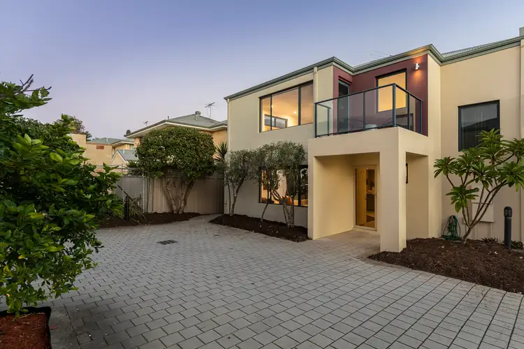Fourth view of Homely townhouse listing, 4/118 Huntriss Road, Karrinyup WA 6018