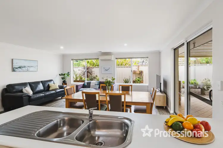 Fifth view of Homely villa listing, 4/14 Macneil Cove, West Busselton WA 6280