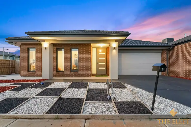 Second view of Homely house listing, 11/28 Willowmoore Grove, Tarneit VIC 3029