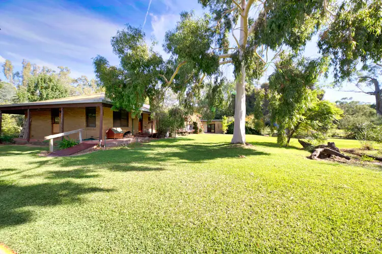 216 Long Gully Road, Violet Town VIC 3669