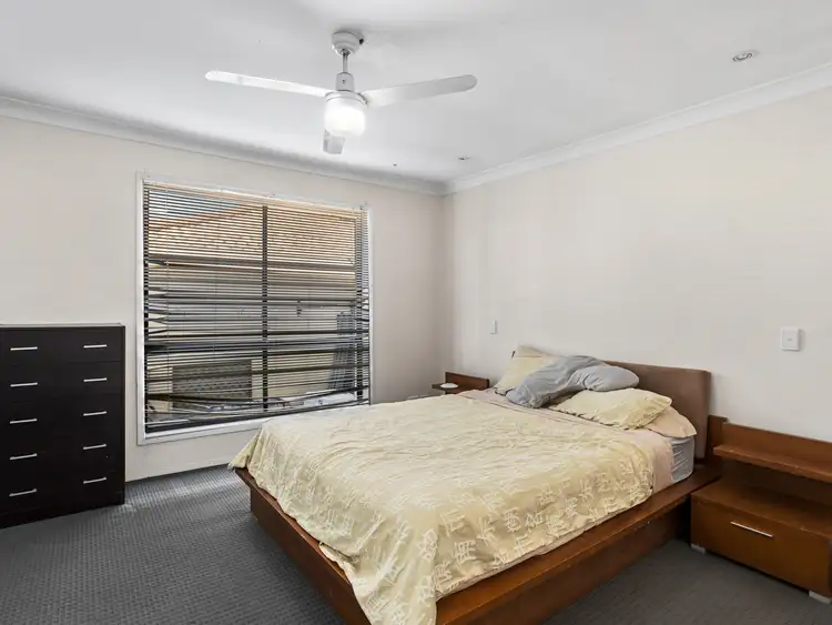 Fifth view of Homely semi-detached listing, 2/30 William Street, Southport QLD 4215