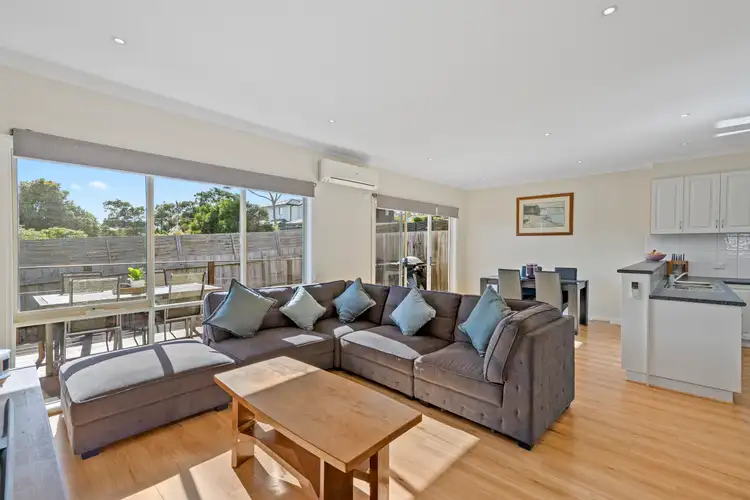 3/4 Paton Crescent, Boronia VIC 3155