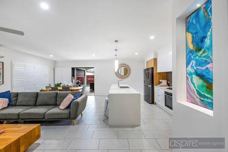 Fifth view of Homely house listing, 32 GREBE CRESCENT, Bli Bli QLD 4560