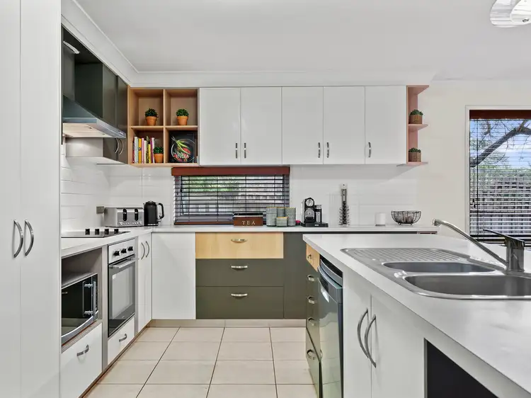 Sixth view of Homely house listing, 48 Carisbrook Circuit, Forest Lake QLD 4078