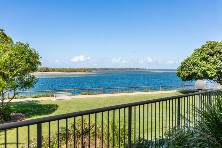 3/35 Landsborough Pde, Golden Beach QLD 4551