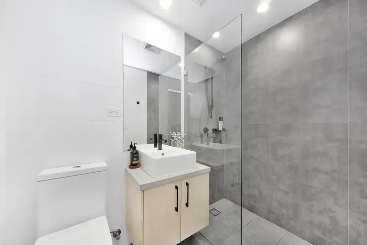 Fourth view of Homely unit listing, 6/18 New Orleans Crescent, Maroubra NSW 2035