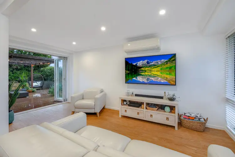 Sixth view of Homely house listing, 9 Woodport Close, Green Point NSW 2251