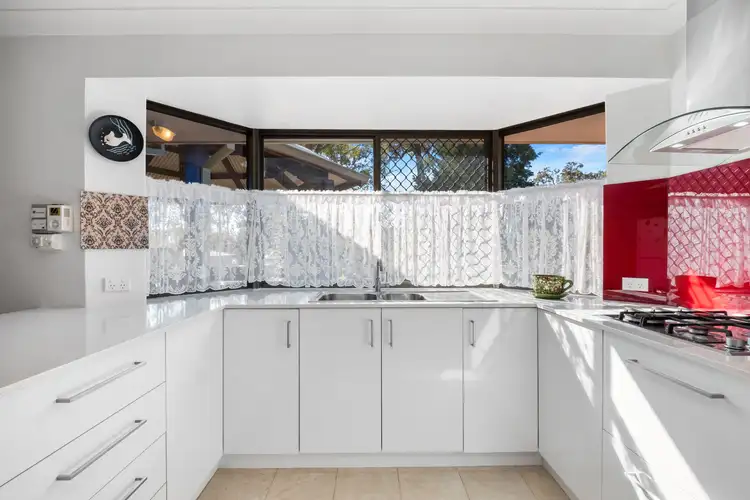 Sixth view of Homely house listing, 10 Phillip Grove, Kalamunda WA 6076