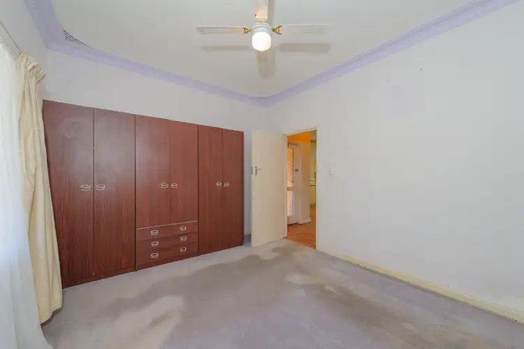 Seventh view of Homely house listing, 10 Miller Street, Bellevue WA 6056
