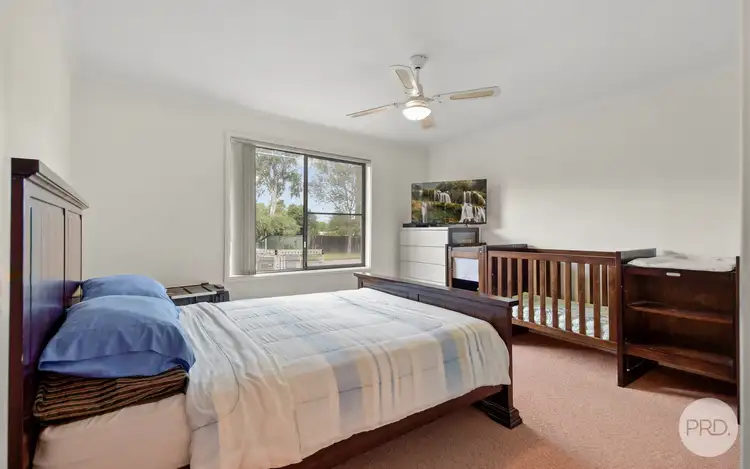 Sixth view of Homely semi-detached listing, 62 Eton Road, Cambridge Park NSW 2747