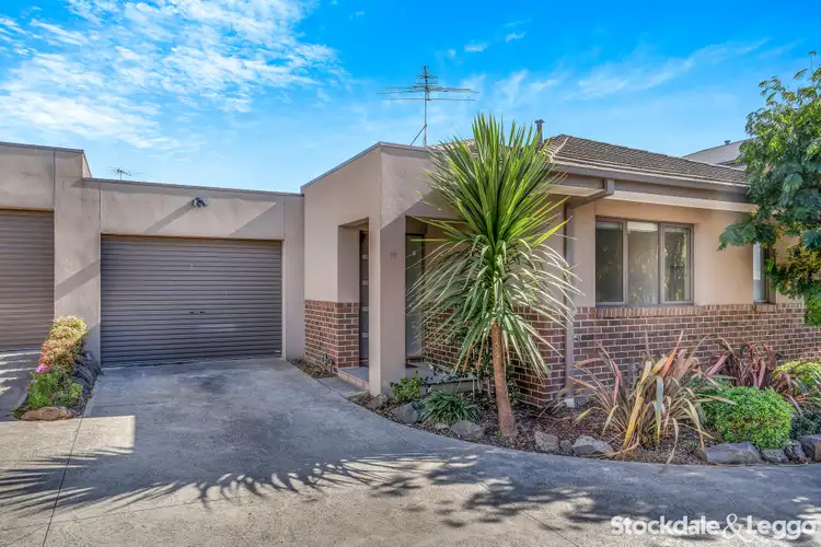 10/9 Rodney Street, Gisborne VIC 3437
