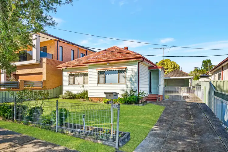 14 Wattle Avenue, Villawood NSW 2163