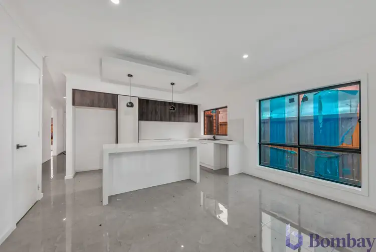 18 Hayloft Way