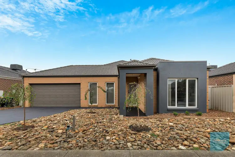 45 Lawson Way, Caroline Springs VIC 3023