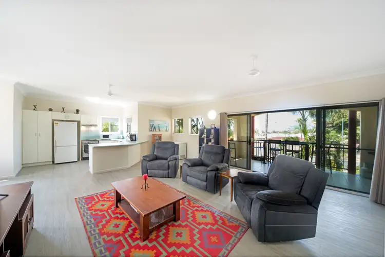 Main view of Homely unit listing, 19/20 Island Drive, Cannonvale QLD 4802