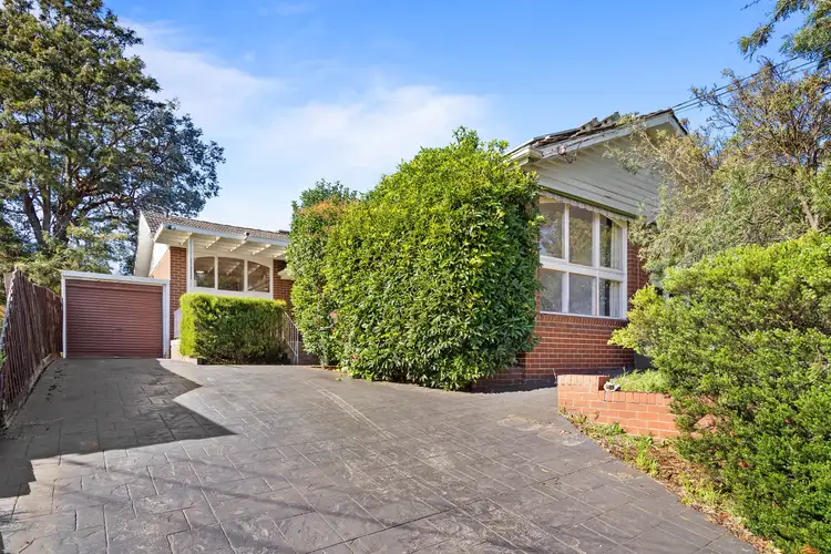10 Sparks Avenue, Burwood VIC 3125