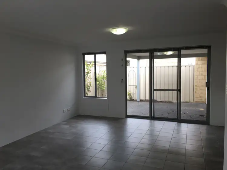 Fourth view of Homely villa listing, 10/24 Gladstone Road, Armadale WA 6112
