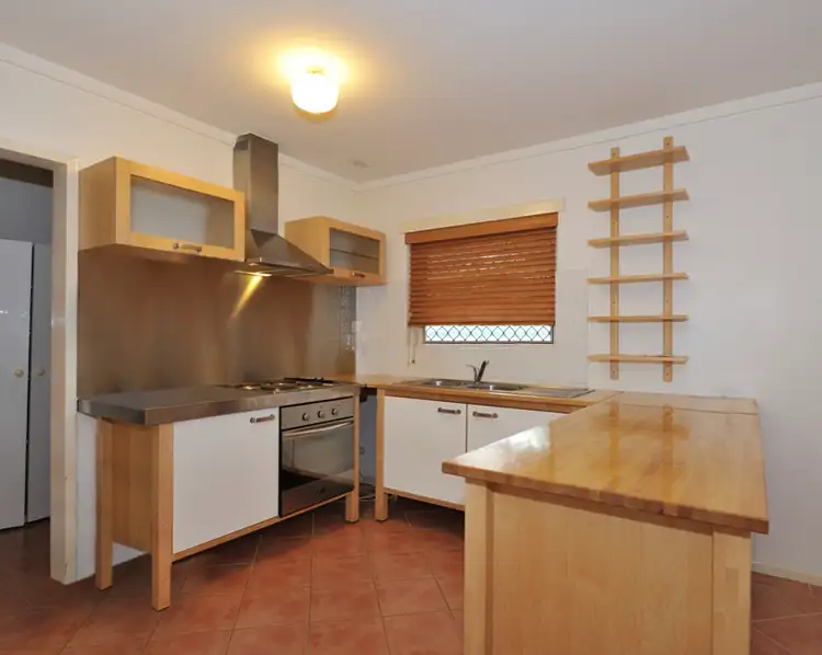 Sixth view of Homely villa listing, 6/9 Stanley Street, Scarborough WA 6019