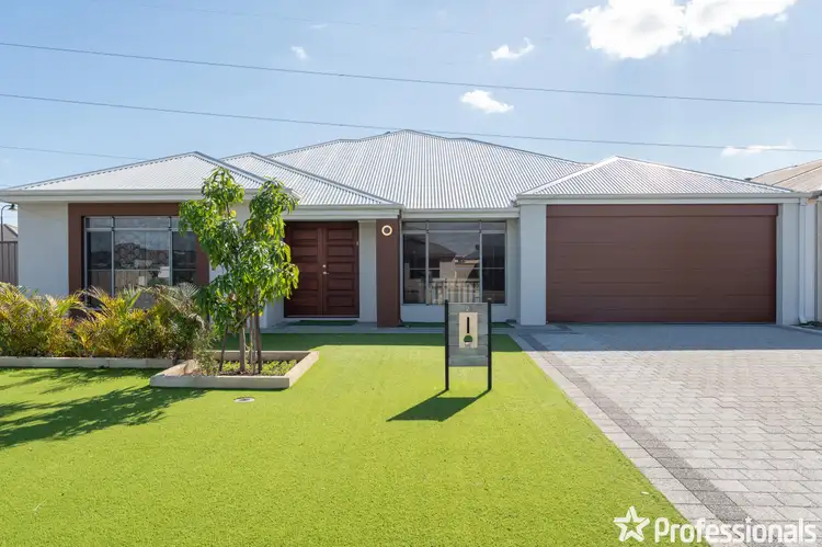 2 Lanciano Way, Piara Waters WA 6112