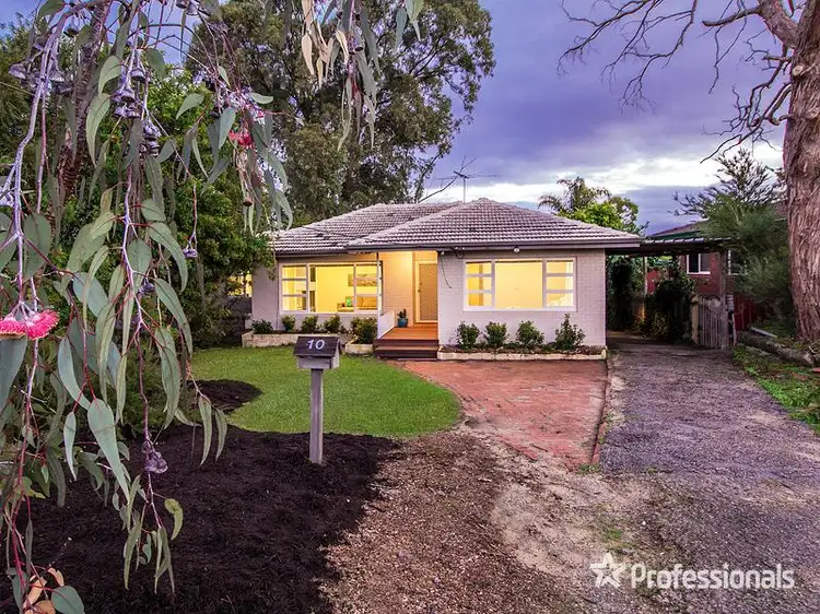 Main view of Homely house listing, 10 Leghorn Road, Orelia WA 6167