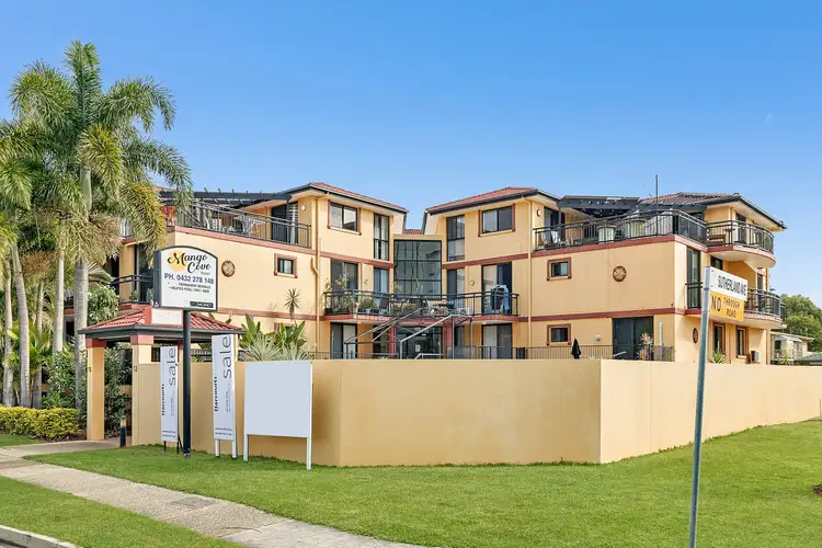 28/10-12 Bath Street, Labrador QLD 4215