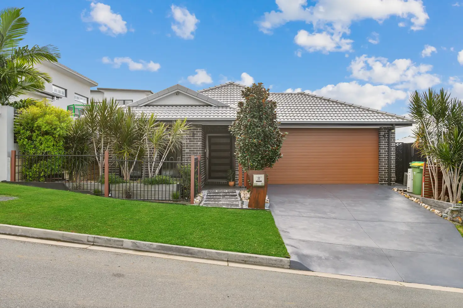 Main view of Homely house listing, 33 Gordon Street, Ormeau Hills QLD 4208