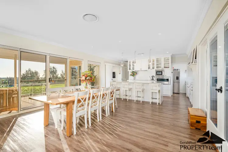 555 David Road, White Peak WA 6532