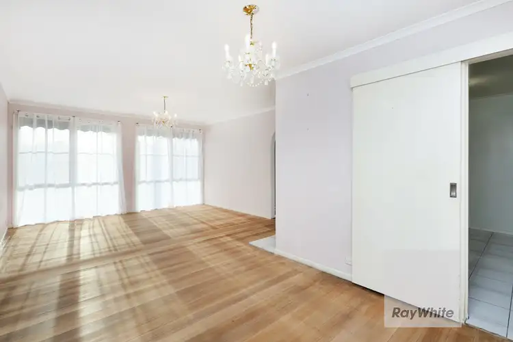 Fourth view of Homely house listing, 6 Elvin Close, Gladstone Park VIC 3043