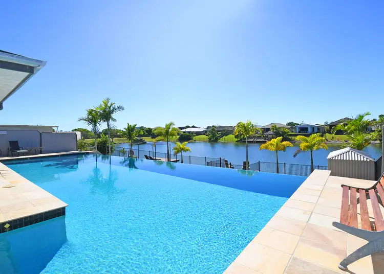 10 Earl St Vincent Circuit, Eli Waters QLD 4655