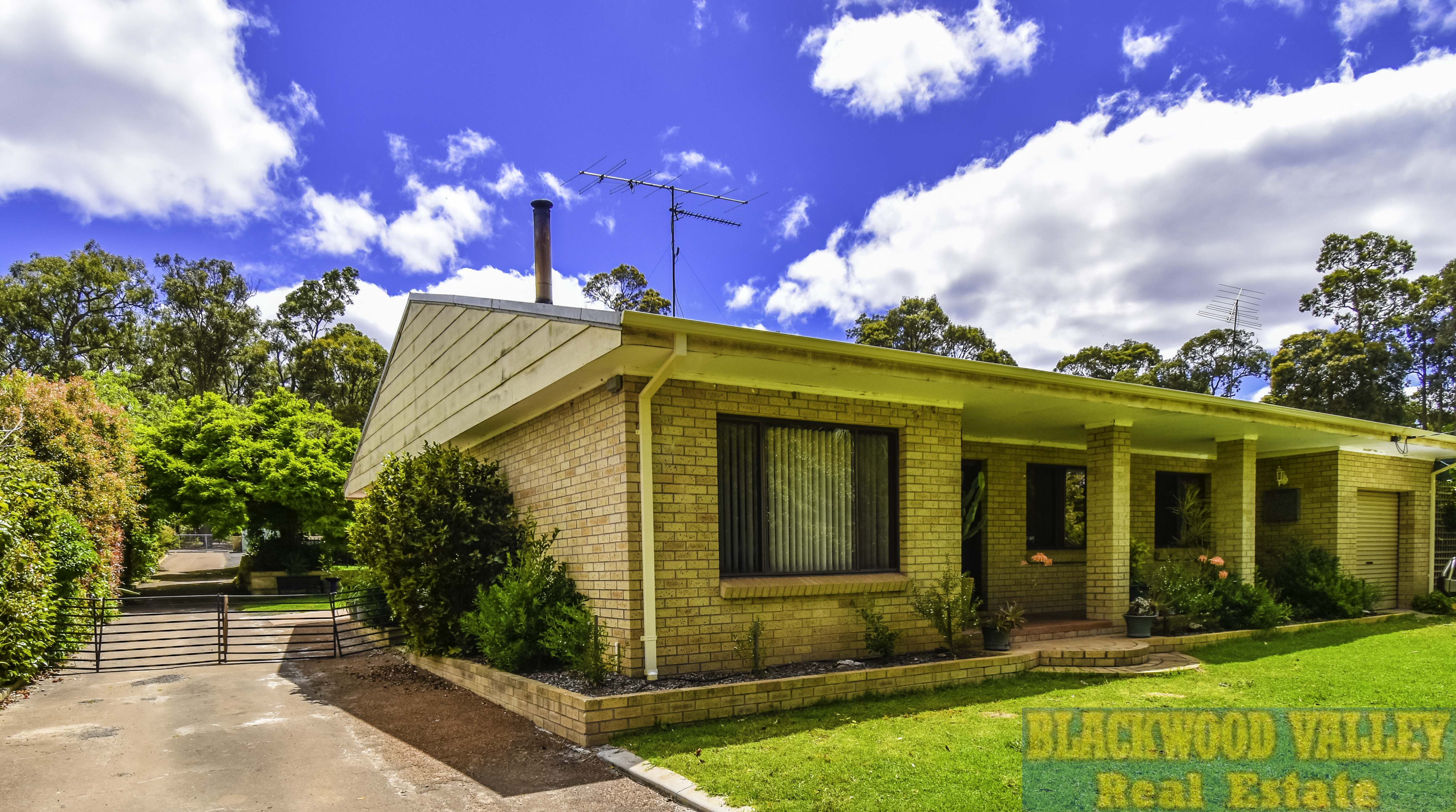 32 Warner Street, Bridgetown WA 6255