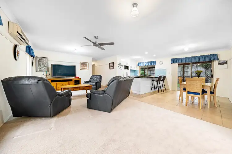 Sixth view of Homely house listing, 18 Earls Court, Heritage Park QLD 4118