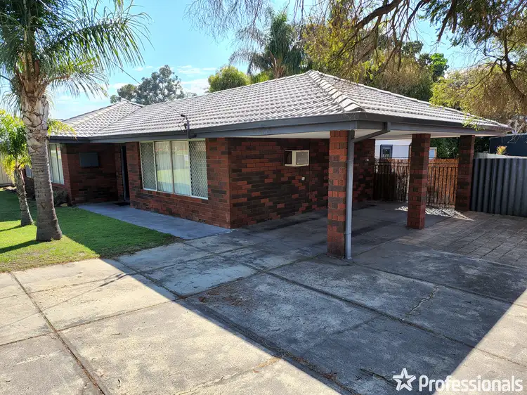 Second view of Homely house listing, 8 Mcleish Place, Thornlie WA 6108